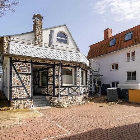 Ferienwohnung Meeresrauschen In Der Residenz Clara Sophia Остзебад Бинц Екстериор снимка